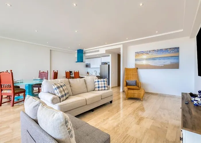 Charming Coastal With Ocean Views, Pool, Gym And Shared Amenities Сasa de vacaciones