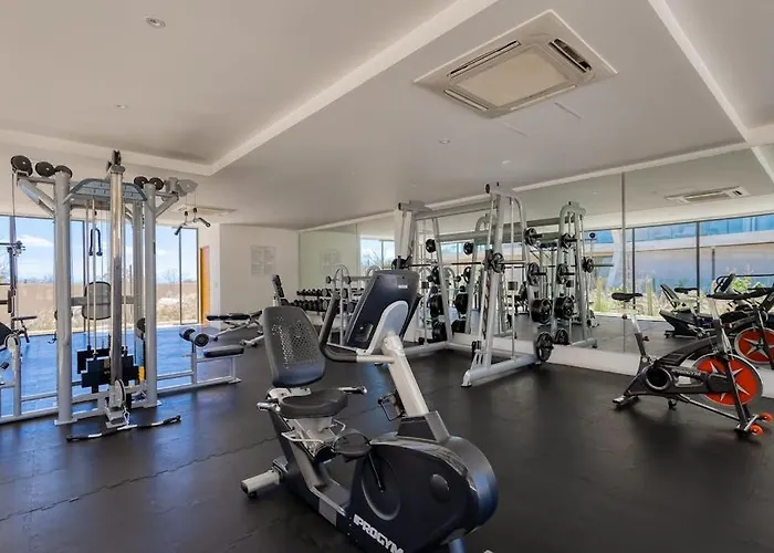 Charming Coastal With Ocean Views, Pool, Gym And Shared Amenities Сasa de vacaciones *