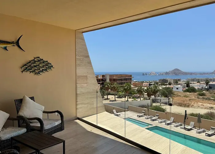 Charming Coastal With Ocean Views, Pool, Gym And Shared Amenities Hébergement de vacances *